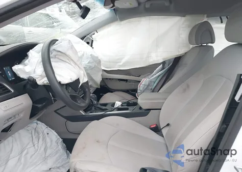 2015 Hyundai Sonata Sport z USA, uszkodzony, nr VIN 5NPE34AF4FH021338